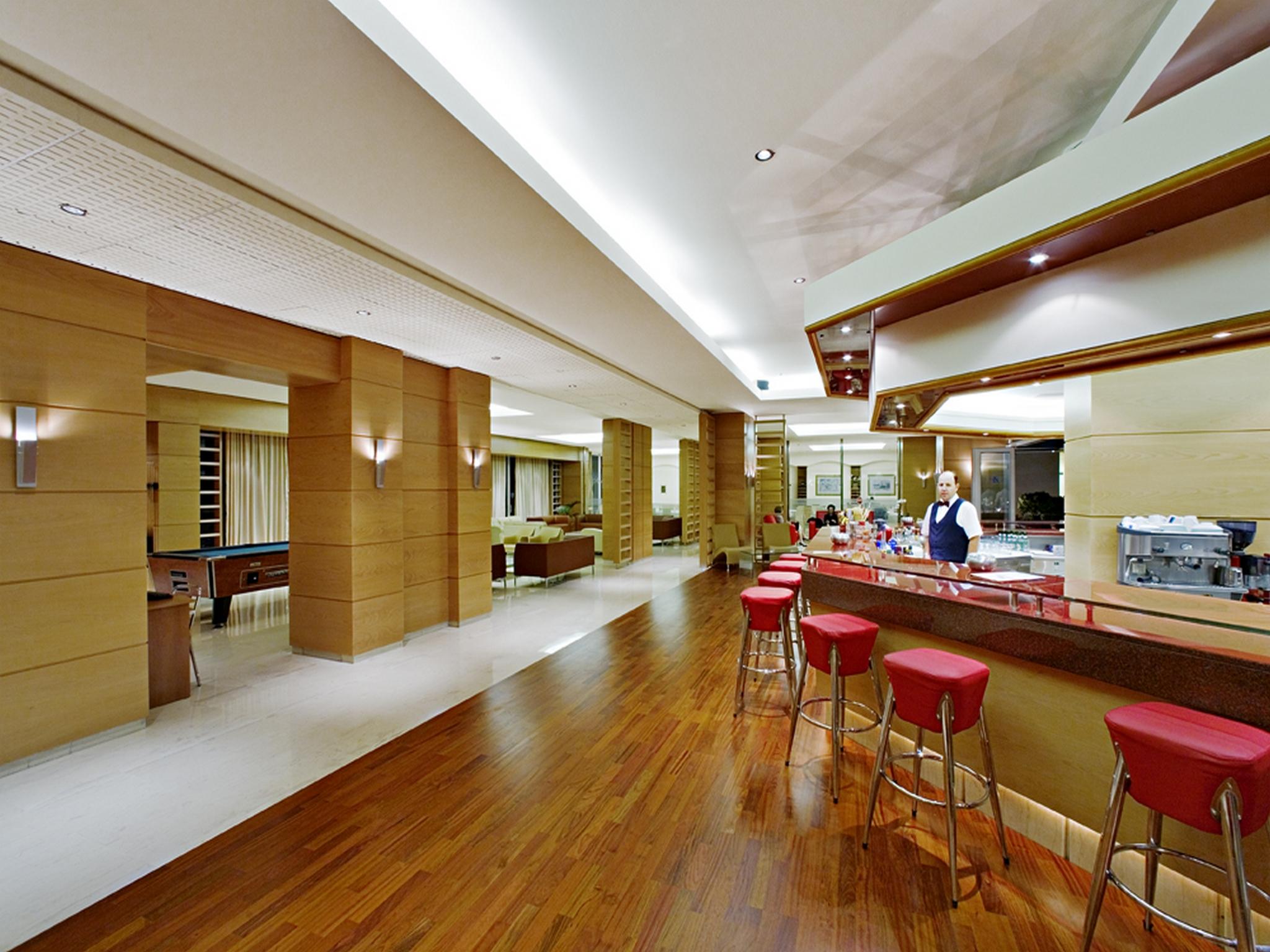Athineon 公寓式飯店 Rhodes City